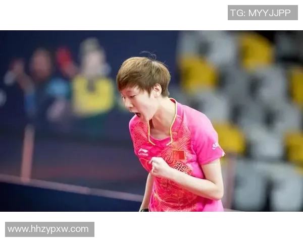 勇士与雷霆对决中的女主播精彩表现引发球迷热议与关注